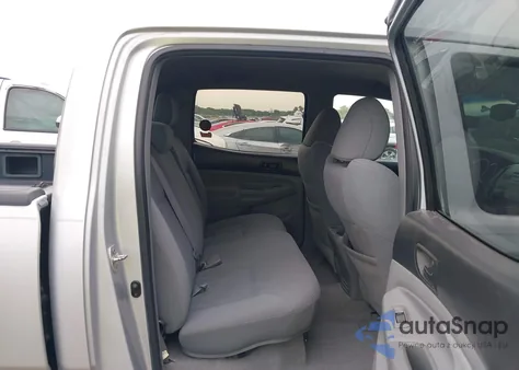 2010 Toyota Tacoma Prerunner V6 from USA, damaged, VIN 3TMKU4HN4AM024773